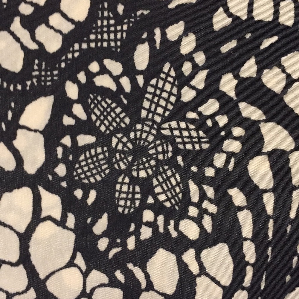 Hinge Women’s Skirt - Picture 5 of 6